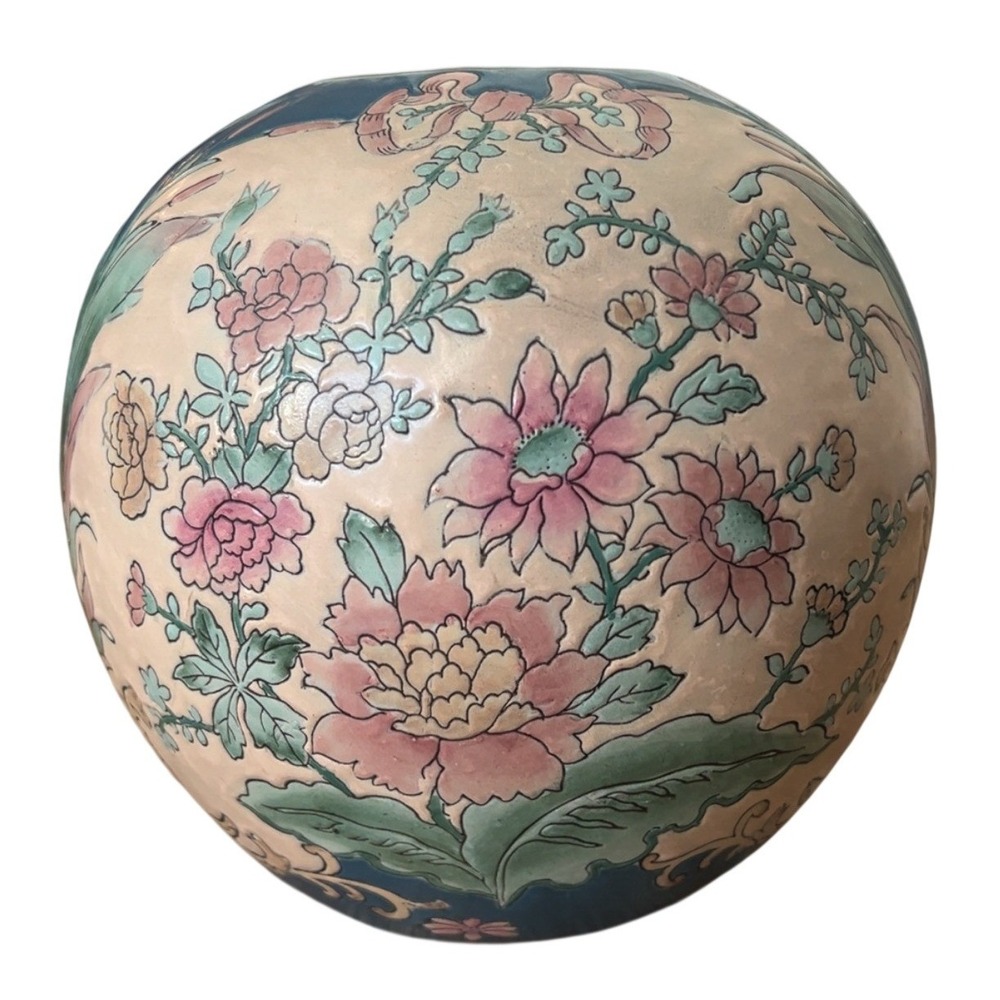 Vintage TOYO Porcelain etched hand painted cloisonne style vase‎